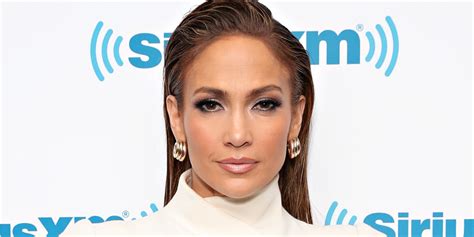 jennifer lopez nudo|Jennifer Lopez Poses Nude in JLo Body Photo Shoot